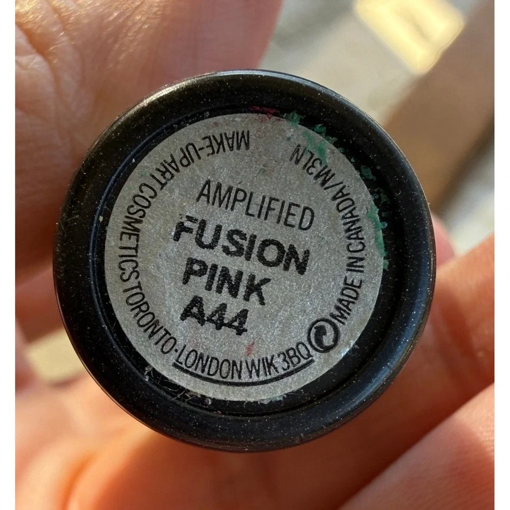 MAC‎ Amplified Lipstick Fusion Pink A44 Bright Fuchsia Creamy Finish 3g USED